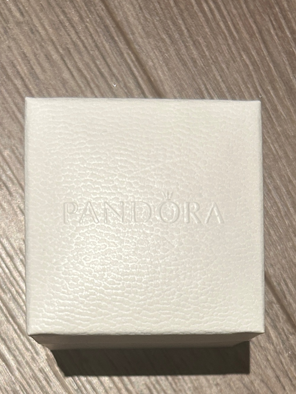 Pandora White Jewelry Gift Box Set- “Best Friends” Heart and Glitter Charm